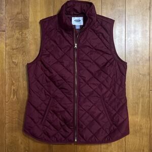 Old Navy Gosh Garnet Burgundy Quilted Lightweight Vest Size M Casual Outdoors